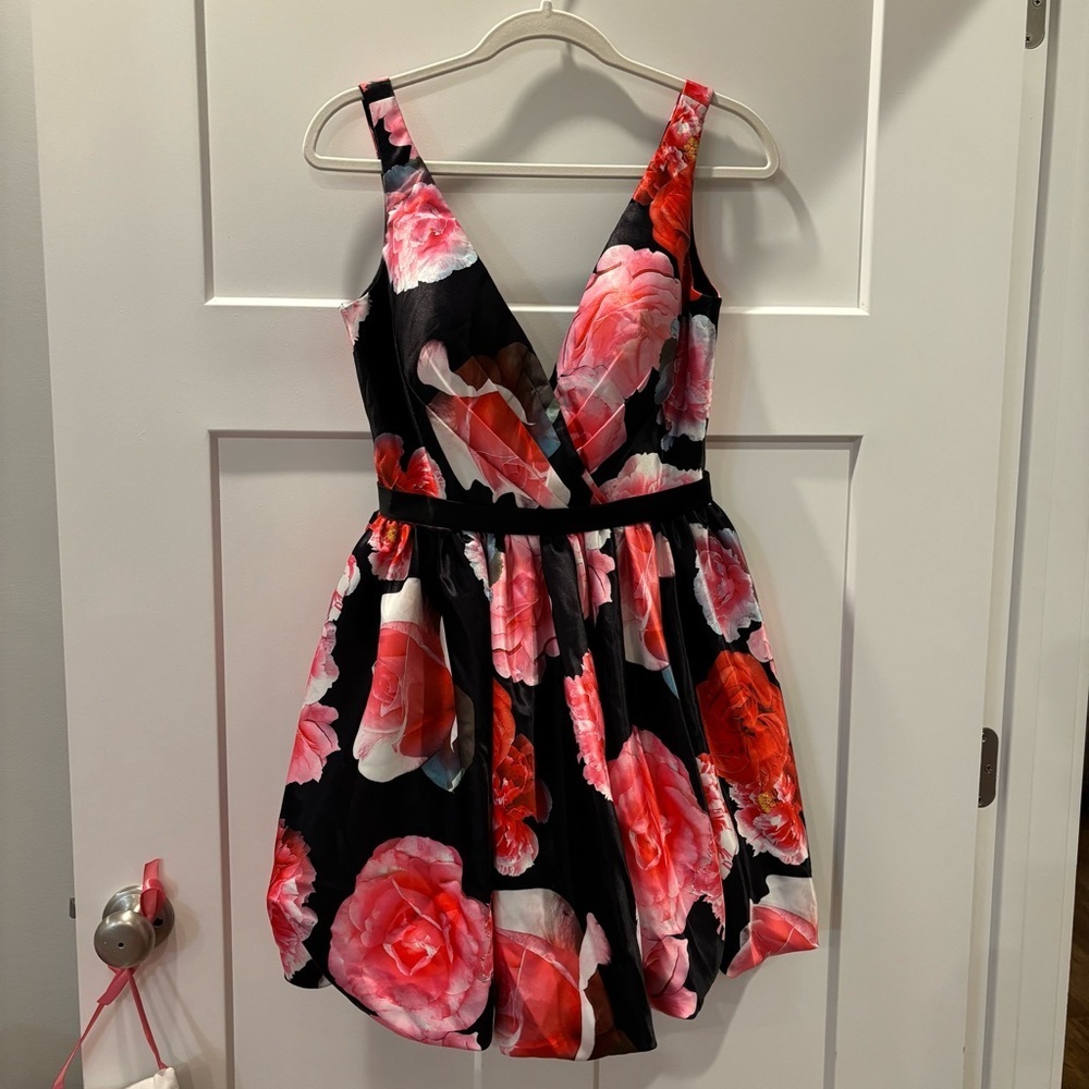 Glamour by Terani Couture Black Floral Mini Dress